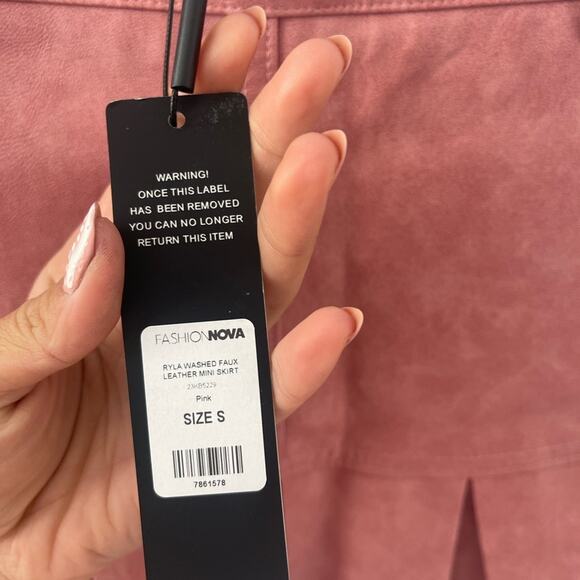 Fashion Nova Ryla Washed Faux Leather Mini Skirt Small - Picture 5 of 9